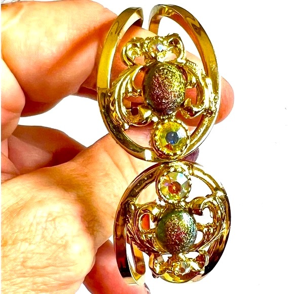 Vintage Hinged Clamper Style Bracelet AB Rhinestones Gold Tone Setting - Picture 8 of 13